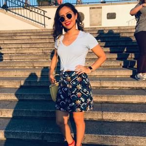 Meet your Posher, Stephanie